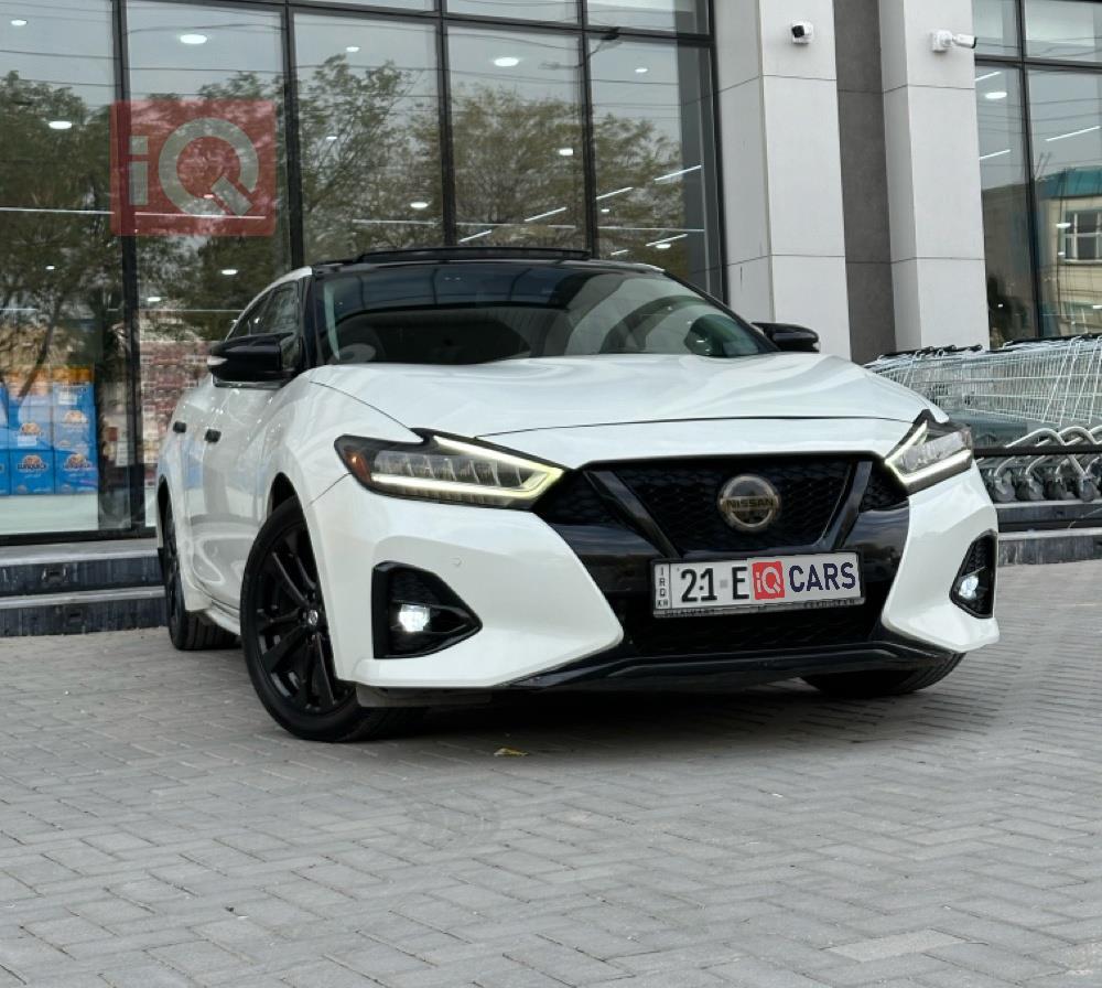 نيسان ماكسيما